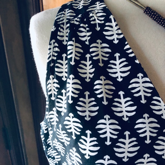 THREE π€ Comfort Dresses - Picture 7 of 12